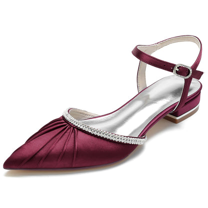 Chaussures de Mariage à Talon Plat En Satin de Soie pour Femmes avec Bride à la Cheville et Bout Fermé et Strass