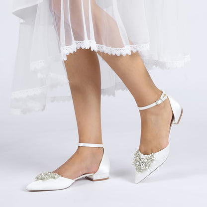 Chaussures de Soirée à Talon Plat et Bout Fermé En Satin de Soie pour Femmes avec Bride à la Cheville et Strass