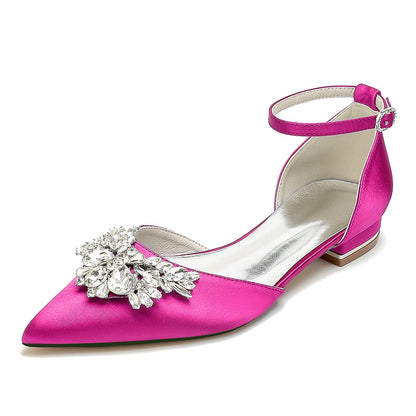 Chaussures de Soirée à Talon Plat et Bout Fermé En Satin de Soie pour Femmes avec Bride à la Cheville et Strass