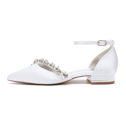 Chaussures de Soirée à Talon Plat et Bout Fermé En Satin de Soie pour Femmes avec Bride à la Cheville et Strass
