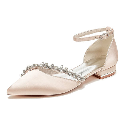 Chaussures de Soirée à Talon Plat et Bout Fermé En Satin de Soie pour Femmes avec Bride à la Cheville et Strass