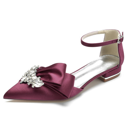 Chaussures de Mariage à Talon Plat et Bout Fermé En Satin de Soie et Strass pour Femmes