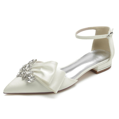 Chaussures de Mariage à Talon Plat et Bout Fermé En Satin de Soie et Strass pour Femmes
