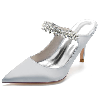 Chaussures de Mariage à Talon Aiguille et Bout Fermé En Satin de Soie pour Femmes avec Bride à la Cheville et Dentelle Strass