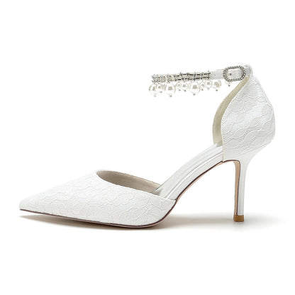 Chaussures de Mariage à Talon Aiguille et Bout Fermé En Dentelle et Satin de Soie pour Femmes avec Bride à la Cheville et Perles et Strass