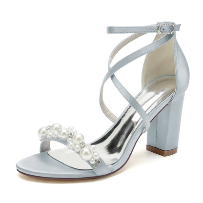 Chaussures de Mariage à Talon Épais et Bout Ouvert En Satin de Soie pour Femmes avec Bride à la Cheville et Strass