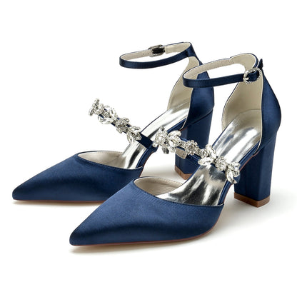 Chaussures de Mariage à Talon Épais et Bout Fermé En Satin de Soie pour Femmes avec Bride à la Cheville et Strass