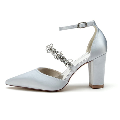 Chaussures de Mariage à Talon Épais et Bout Fermé En Satin de Soie pour Femmes avec Bride à la Cheville et Strass