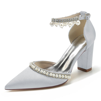 Chaussures de Soirée à Talon Épais et Bout Fermé En Satin de Soie pour Femmes avec Bride à la Cheville et Perles et Strass