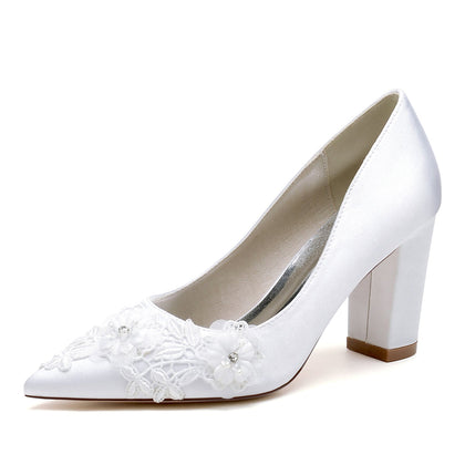Chaussures de Mariage à Talon Épais et Bout Fermé En Satin de Soie pour Femmes avec Fleur