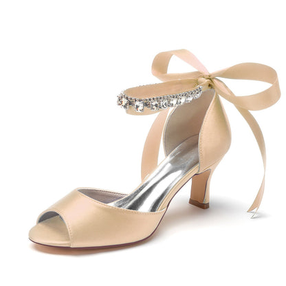 Chaussures de Mariage à Lacets En Satin de Soie pour Femmes avec Bride à la Cheville et Strass à Bout Ouvert et Talon Bobine
