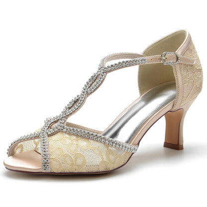 Chaussures de Soirée à Talon Bobine En Dentelle et Satin de Soie pour Femmes avec Bride à la Cheville et Strass