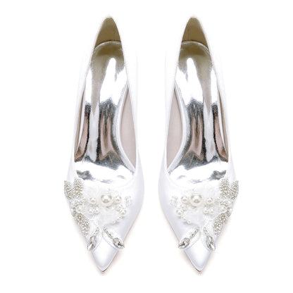 Chaussures de Mariage à Talon Aiguille En Satin de Soie pour Femmes avec Bout Fermé et Fleur