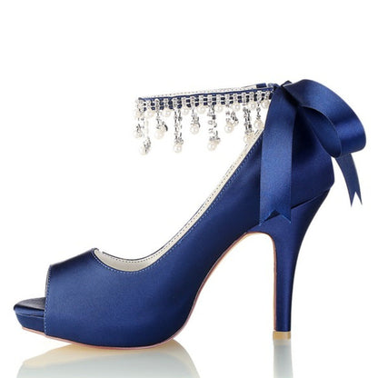Chaussures de Mariage à Talon Aiguille et Bout Ouvert En Satin de Soie pour Femmes avec Bride à la Cheville et Strass