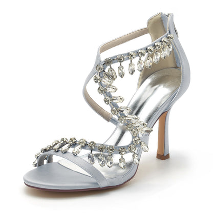 Chaussures de Mariage à Talon Aiguille et Bout Ouvert En Satin de Soie pour Femmes avec Bride à la Cheville et Pompon En Strass