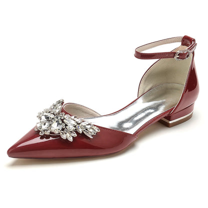 Chaussures de Mariage à Talon Plat et Bout Fermé En Cuir Verni pour Femmes avec Bride à la Cheville et Strass