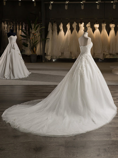 Bustier Sans Manches Tulle Broderie Avec Perles Traîne Tribunal Robe De Bal Robes De Mariée