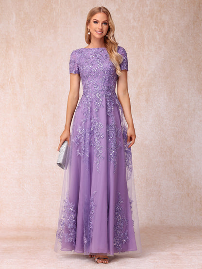 Forme Princesse Col Transparent Manches Courtes Longue Robes de Soirée Formel avec Appliques et Paillettes
