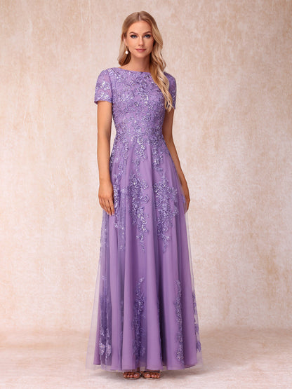 Forme Princesse Col Transparent Manches Courtes Longue Robes de Soirée Formel avec Appliques et Paillettes