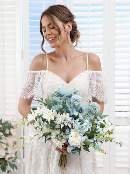 Bouquets de mariée artificiels de forme libre en bleu et ivoire