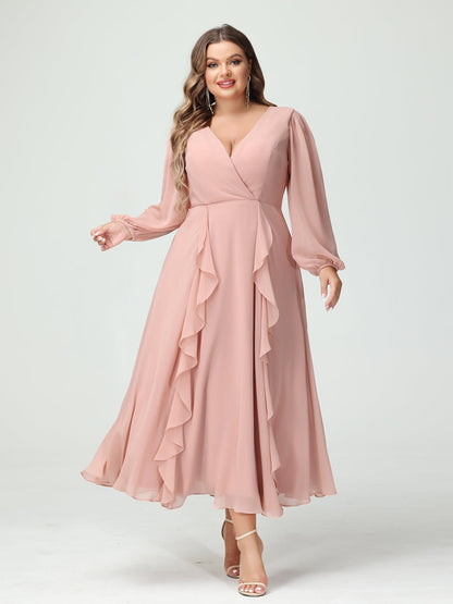 Forme Princesse Col V Manches Longues Mousseline de soie Longueur Thé Volants Grande taille Robes de demoiselle d'honneur avec Poches