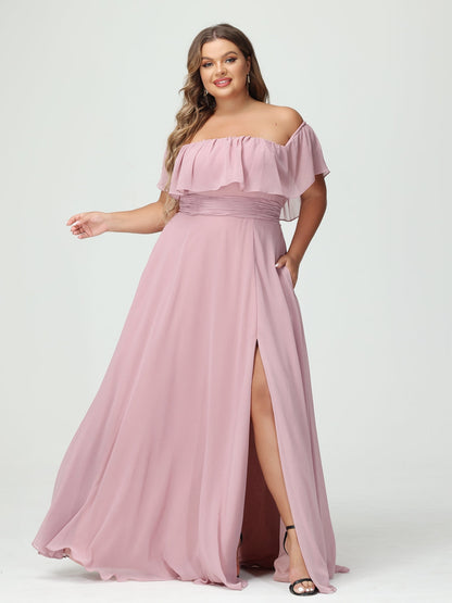 Forme Princesse Hors-la-épaule Manches courtes Mousseline de soie Fendue sur le côté Grande taille Robes de demoiselle d'honneur avec poches