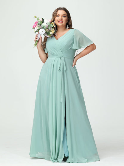 Forme Princesse Col en V Manches courtes Mousseline de soie Fendue sur le côté Grande taille Robes de demoiselle d'honneur avec poches Ceinture