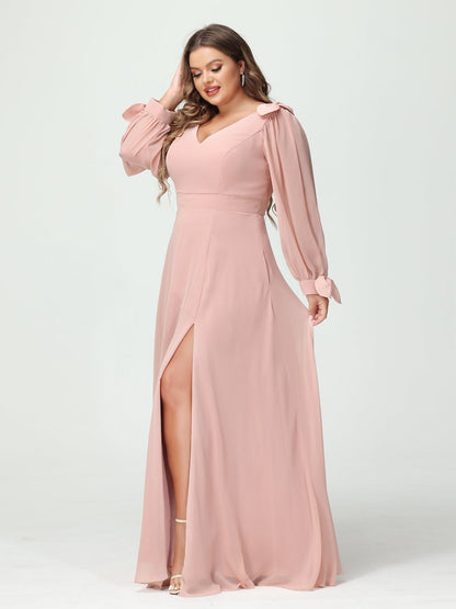 Forme Princesse Col V Manches Longues Mousseline de soie Fendue sur le côté Grande taille Robes de demoiselle d'honneur avec Poches