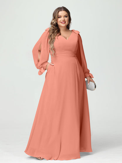 Forme Princesse Col V Manches Longues Mousseline de soie Fendue sur le côté Grande taille Robes de demoiselle d'honneur avec Poches