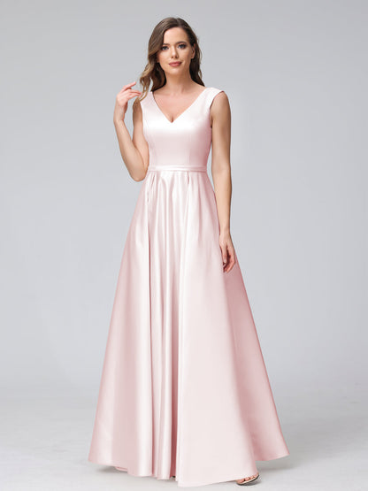 A-ligne col en V sans manches longueur au sol robes de demoiselle d'honneur en satin avec poches