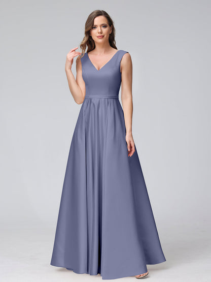 A-ligne col en V sans manches longueur au sol robes de demoiselle d'honneur en satin avec poches