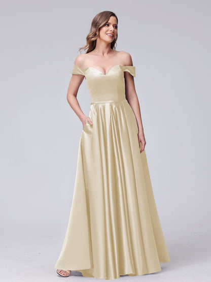 Robes longues en satin coupe trapèze, épaules dénudées, décolleté en cœur, avec poches