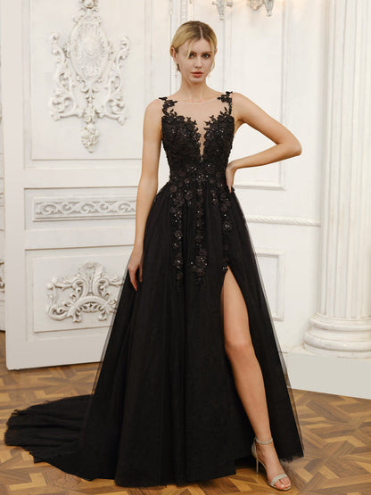 Robes de mariée en tulle sans manches avec côté fendu et appliques